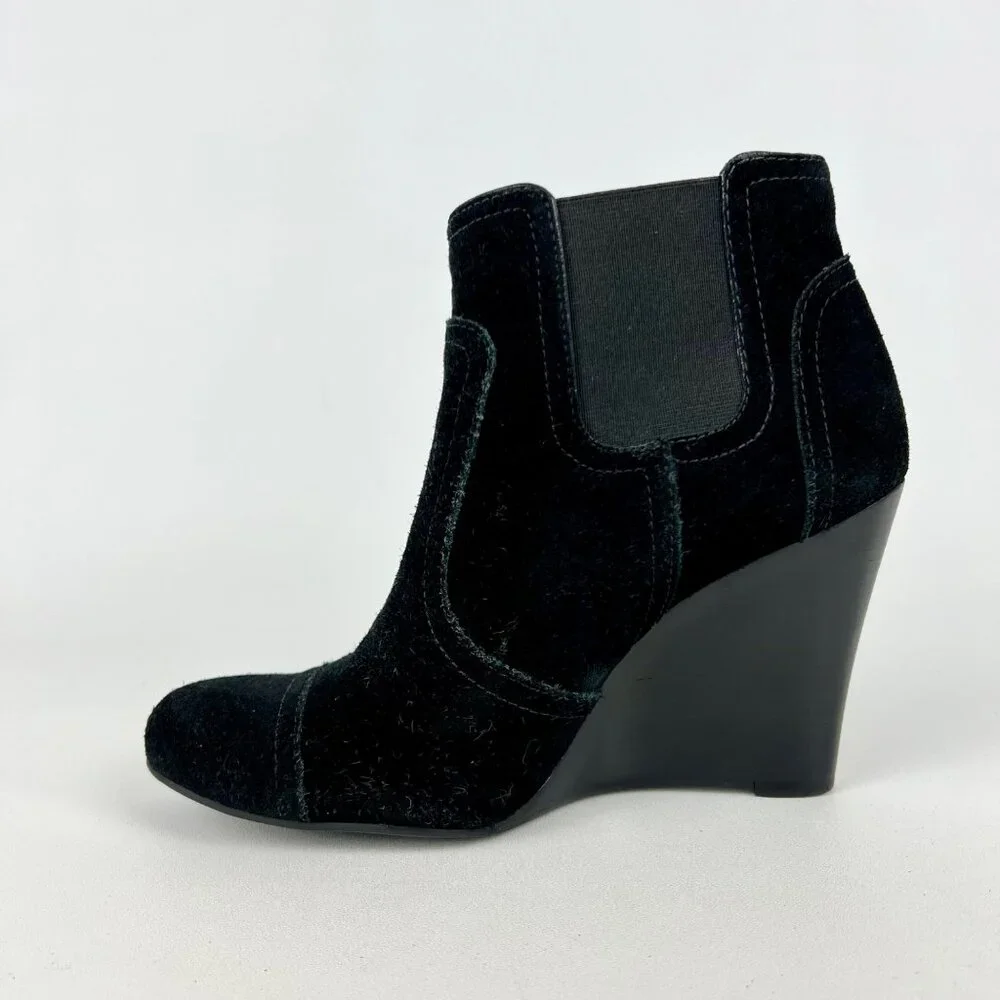 Tory Burch Womens Adrienne Black Suede Wedge Booties Chelsea Ankle Boot size 6.5